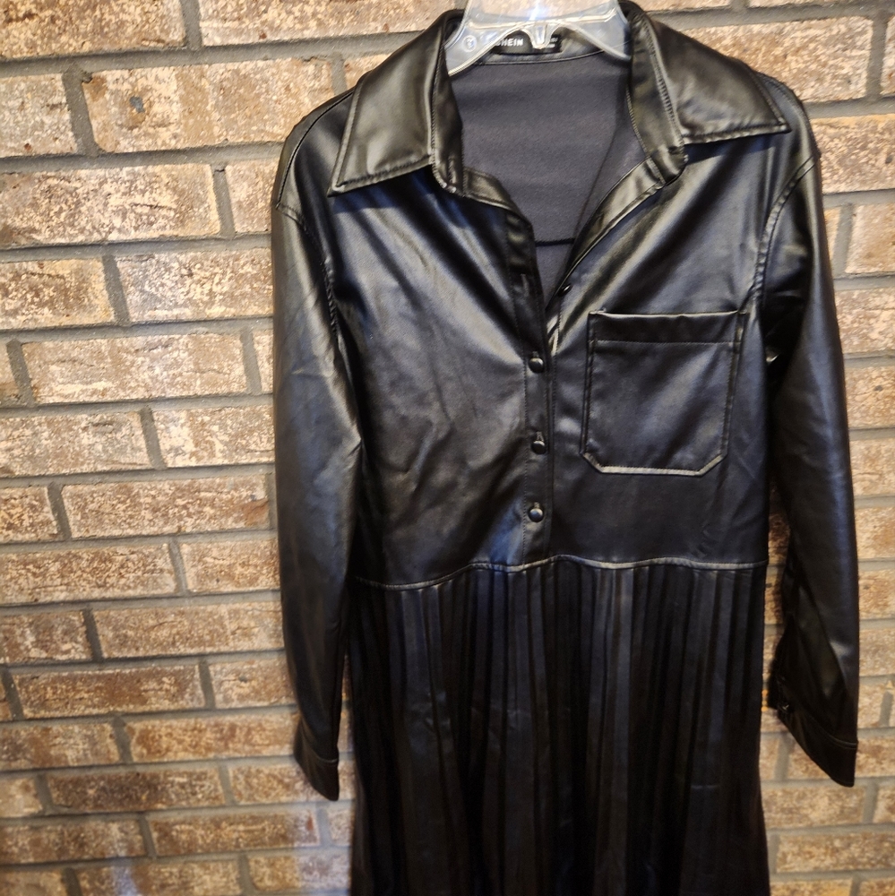 Black oversized dress  size XS